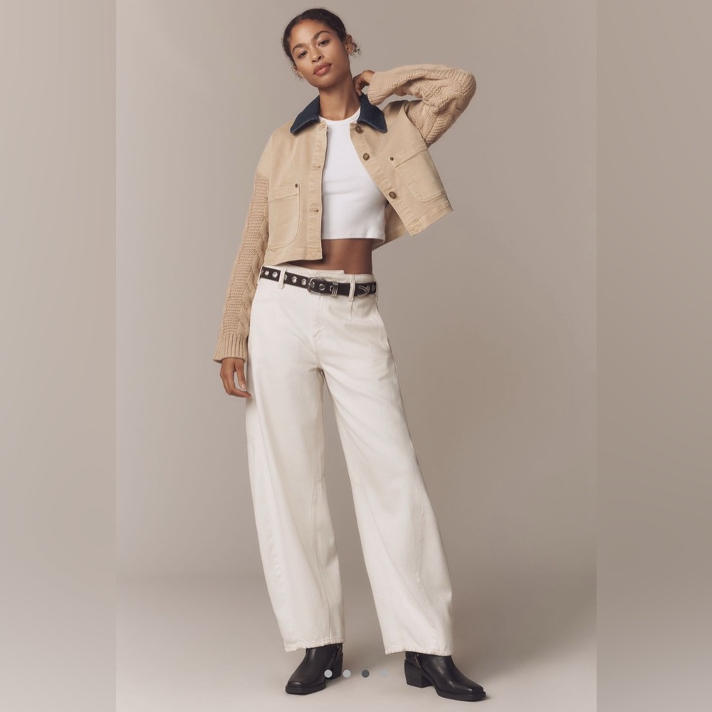 Avec Les Filles Beige Cropped Jacket with Dark Blue Collar - Picture 4 of 8
